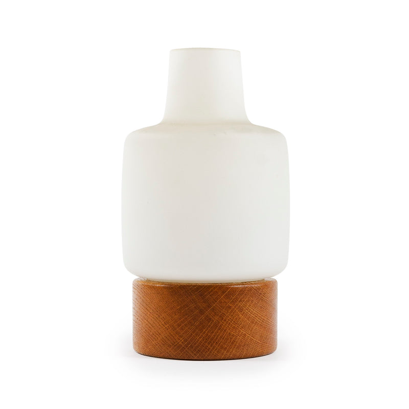 Glass Chimney Shade Oak Table Lamp for Luxus