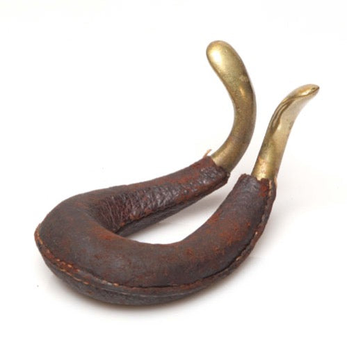 Pipe Rest by Carl Aubock - WYETH