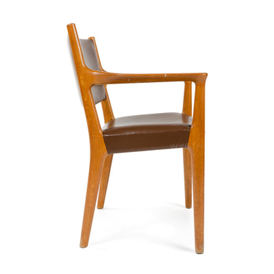 Armchair by Hans J. Wegner for Johannes Hansen - WYETH