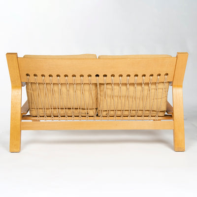 Settee by Hans J. Wegner for Getama, 1967 - WYETH