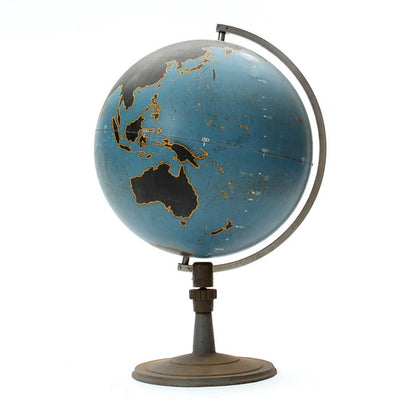 Globe by Denoyer Geppert Company - WYETH