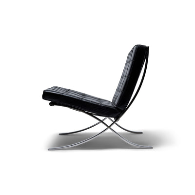'Barcelona' Chair by Ludwig Mies van der Rohe for Knoll, 1929 - WYETH
