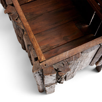 Folk Art Box from USA - WYETH