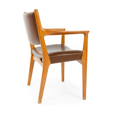 Armchair by Hans J. Wegner for Johannes Hansen - WYETH